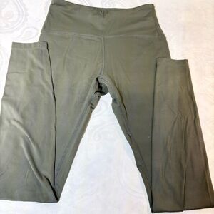 Stylish Olive Women's Leggings